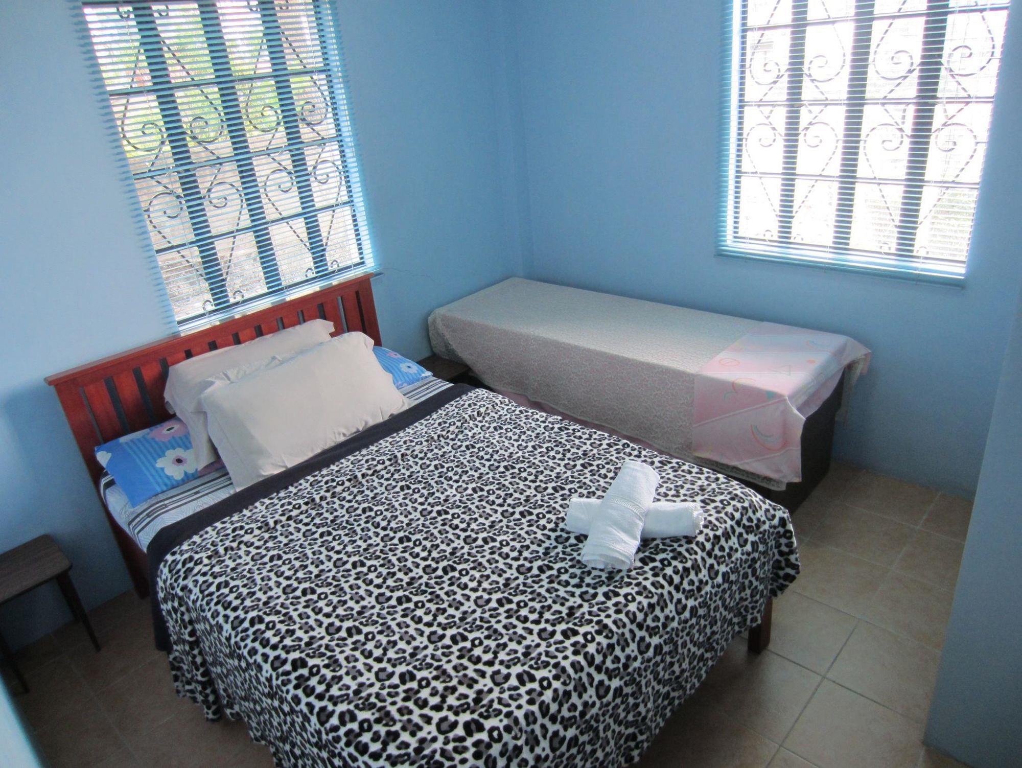 Lyn'S Do Drop Inn Transient House Baguio City Kültér fotó